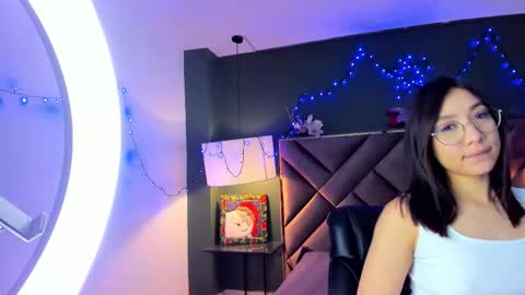 kya_wild online show from December 21, 2:13 pm