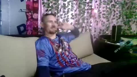 Snapshot of kyl3baron3 chatting on January 24, 5:21 pm kyl3baron3 online show from January 24, 5:21 pm