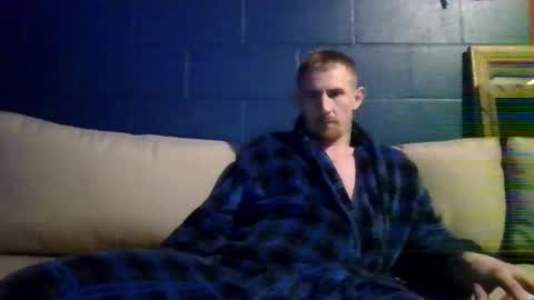 Snapshot of kyl3baron3 chatting on March 2, 5:23 am kyl3baron3 online show from March 2, 5:23 am