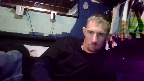 Snapshot of kyl3baron3 chatting on March 3, 8:11 pm kyl3baron3 online show from March 3, 8:11 pm