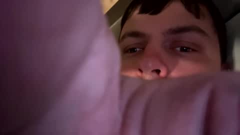 Snapshot of kyle86697 chatting on December 1, 10:37 pm kyle86697 online show from December 1, 10:37 pm