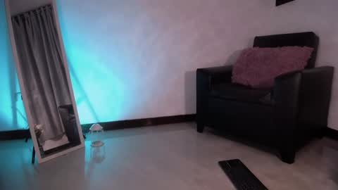 Snapshot of kyle__cooper chatting on January 13, 5:55 am Kyle Cooper online show from January 13, 5:55 am