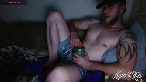 Kyle chat online show from November 23, 8:58 am