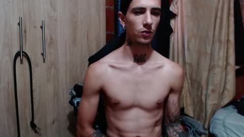 kyleer77 online show from November 2, 8:11 pm