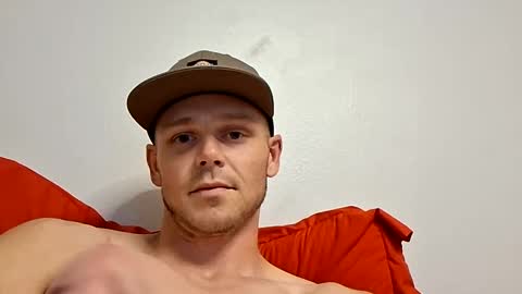 Snapshot of kylespade727 chatting on September 30, 1:43 am Thickcock813 online show from September 30, 1:43 am