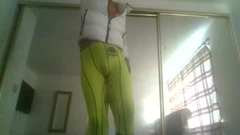 kylestrips4youq online show from December 22, 11:29 am