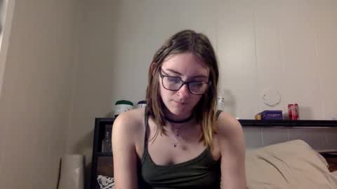 Kylianna online show from April 22, 12:13 am