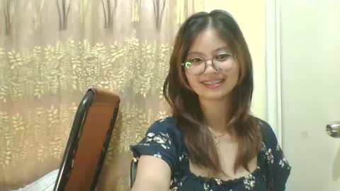 Snapshot of kylie1177 chatting on September 8, 2:27 pm its me KYLIE online show from September 8, 2:27 pm