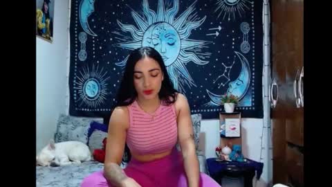 Snapshot of kylie_capricorn chatting on October 29, 10:11 pm kylie online show from October 29, 10:11 pm