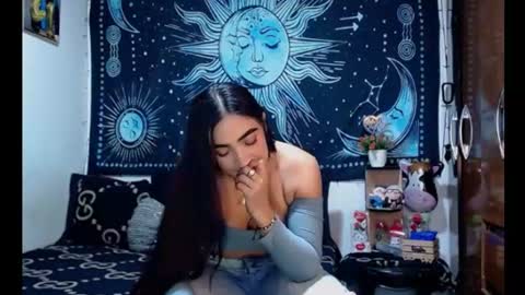 kylie online show from June 30, 8:10 pm