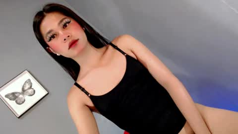 Snapshot of kylie_fuck69 chatting on July 19, 12:58 am kylie online show from July 19, 12:58 am
