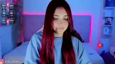 k ylie online show from March 16, 9:08 pm