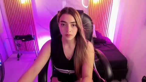  KYLIE  online show from May 6, 2:51 am