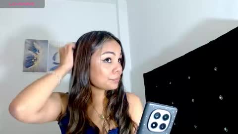 Paola online show from March 5, 2:51 am
