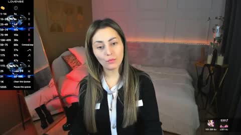 Kylie online show from April 8, 5:18 am