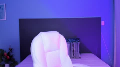 Snapshot of kylie_reyes chatting on December 4, 8:07 pm Kylie Reyes online show from December 4, 8:07 pm