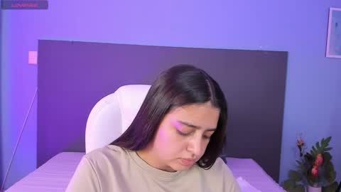 Snapshot of kylie_reyes chatting on December 23, 8:03 pm Kylie Reyes online show from December 23, 8:03 pm