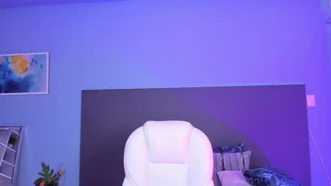 Snapshot of kylie_reyes chatting on December 27, 1:43 am Kylie Reyes online show from December 27, 1:43 am