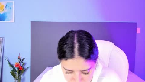 Snapshot of kylie_reyes chatting on March 8, 7:53 pm Kylie Reyes online show from March 8, 7:53 pm