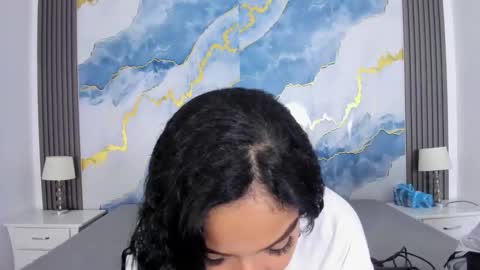 Snapshot of kylieandjhonny chatting on November 26, 7:48 pm Kaylie And Jhony online show from November 26, 7:48 pm