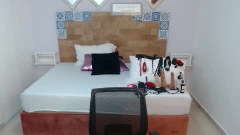 Melissa online show from December 15, 10:52 am