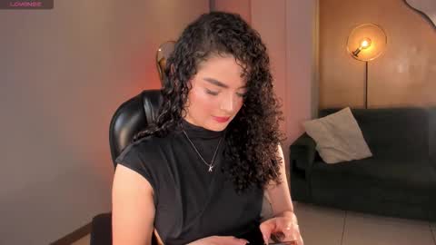 Snapshot of kyliejenkins1 chatting on December 16, 11:26 am Kylie Jenkins online show from December 16, 11:26 am