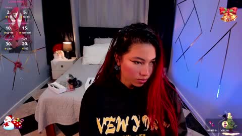  Kylie  online show from December 9, 11:47 am