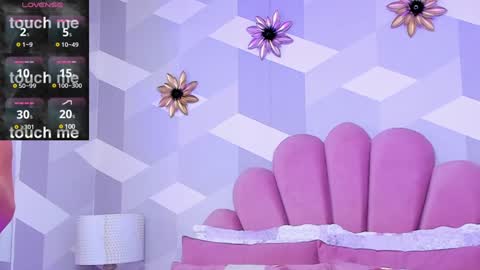 Kylie jl online show from December 20, 4:09 am