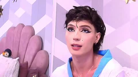 Snapshot of kyliemonnet chatting on October 9, 5:33 pm Kylie jl online show from October 9, 5:33 pm