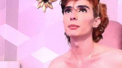 Kylie jl online show from February 3, 6:40 am