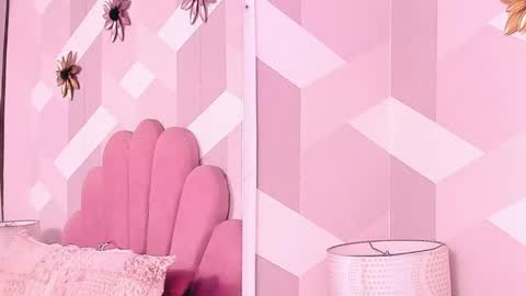 Kylie jl online show from May 22, 7:48 am