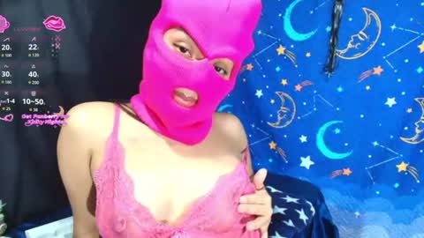 Snapshot of kym_model chatting on July 18, 2:27 am kym_model online show from July 18, 2:27 am
