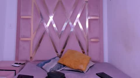 kym online show from February 20, 1:11 pm