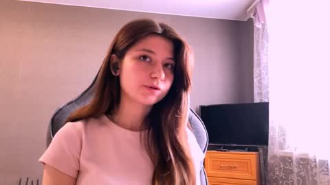 Kary online show from April 17, 12:30 pm