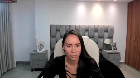 Kymberly online show from December 28, 11:30 am