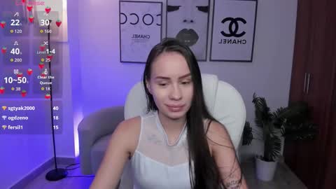 Kymberly online show from September 26, 11:14 am