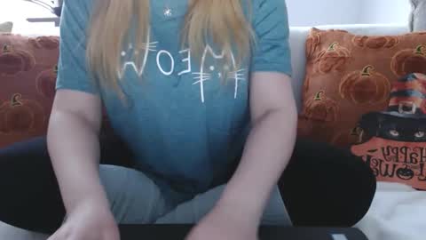 Snapshot of kymchi chatting on October 21, 10:10 pm Check Out My NSFW OnlyFans Link On Bio online show from October 21, 10:10 pm