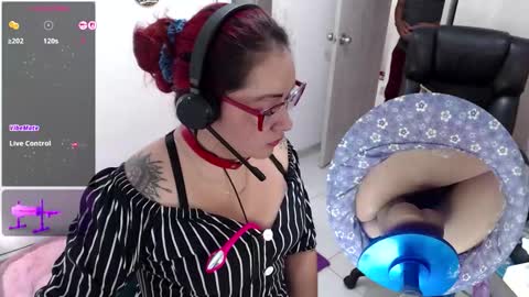 kyobiker223 online show from February 14, 2:36 pm