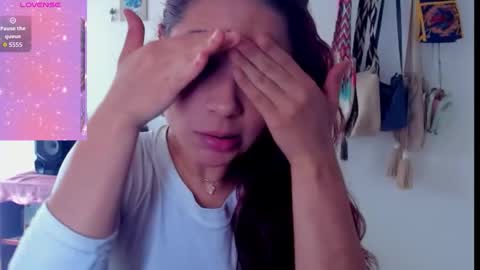 kyomi online show from November 25, 1:33 pm