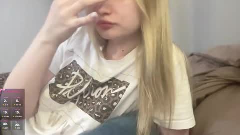 Amanda online show from March 13, 10:49 pm