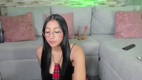 IG  online show from February 6, 3:22 am