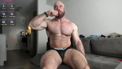 Snapshot of l0v35_2_5p00g3 chatting on April 19, 6:07 pm l0v35_2_5p00g3 online show from April 19, 6:07 pm