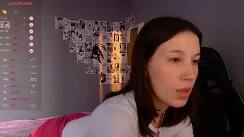 Snapshot of l1bert1n chatting on August 2, 11:58 pm Victoria online show from August 2, 11:58 pm