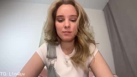 lina online show from March 26, 4:12 pm