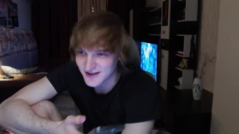 Snapshot of l1onkennedy chatting on March 3, 8:04 pm l1onkennedy online show from March 3, 8:04 pm