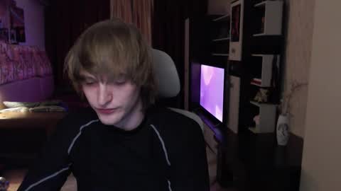 Snapshot of l1onkennedy chatting on March 10, 8:47 pm l1onkennedy online show from March 10, 8:47 pm
