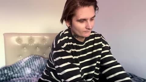 Lisa online show from December 3, 12:25 pm