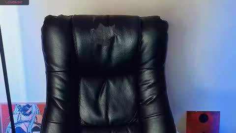 Snapshot of l_adonis_l chatting on March 14, 7:03 am Adonis online show from March 14, 7:03 am