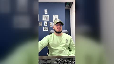 Snapshot of l_yagami chatting on March 22, 2:31 pm Andy online show from March 22, 2:31 pm