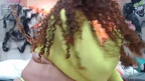 la crespa x online show from October 28, 12:41 pm